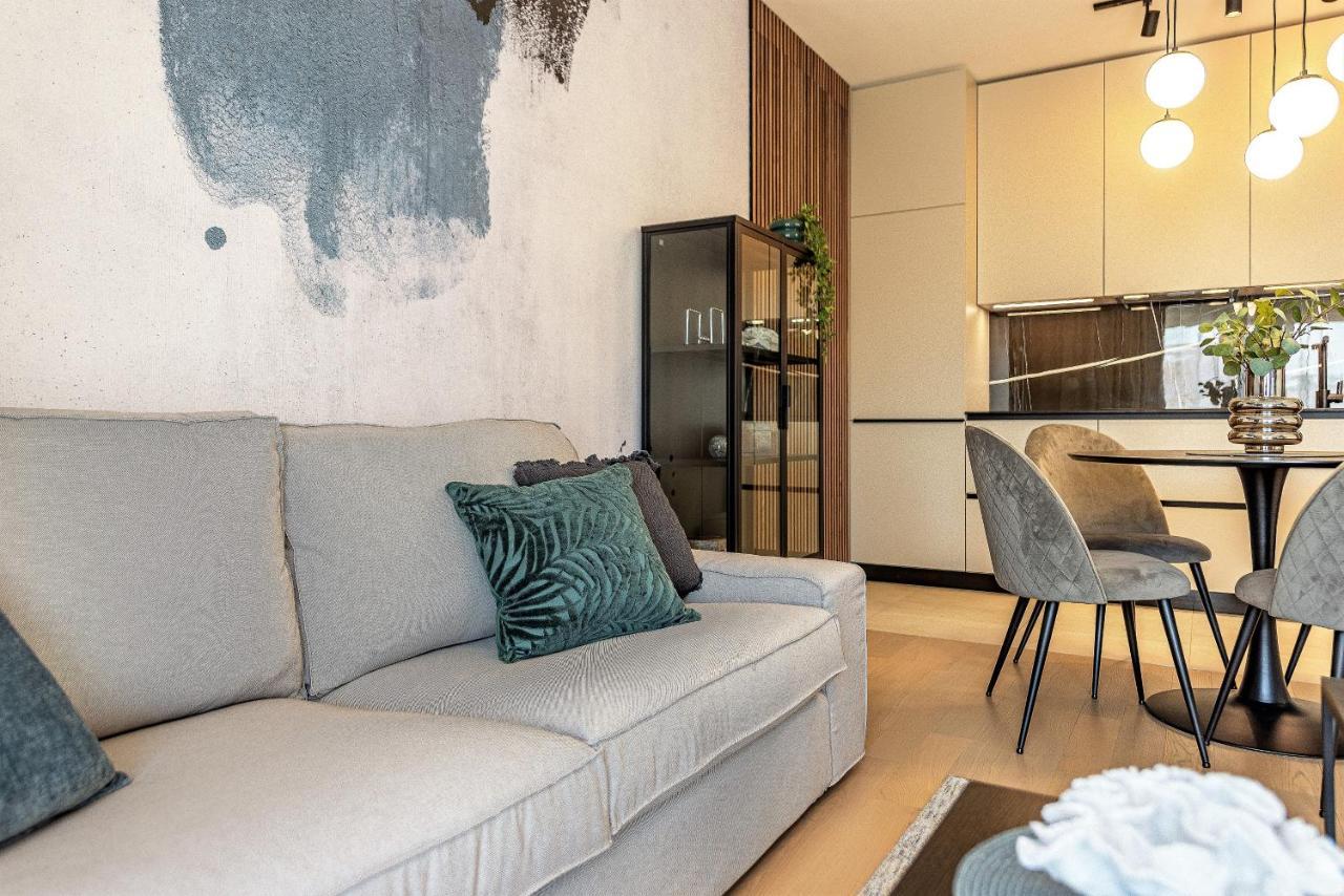 City Lux Apartment 2 - With Garage And Balcony ザダル エクステリア 写真